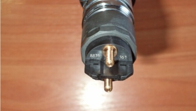 Форсунка Bosch 0445120161 / D4988835