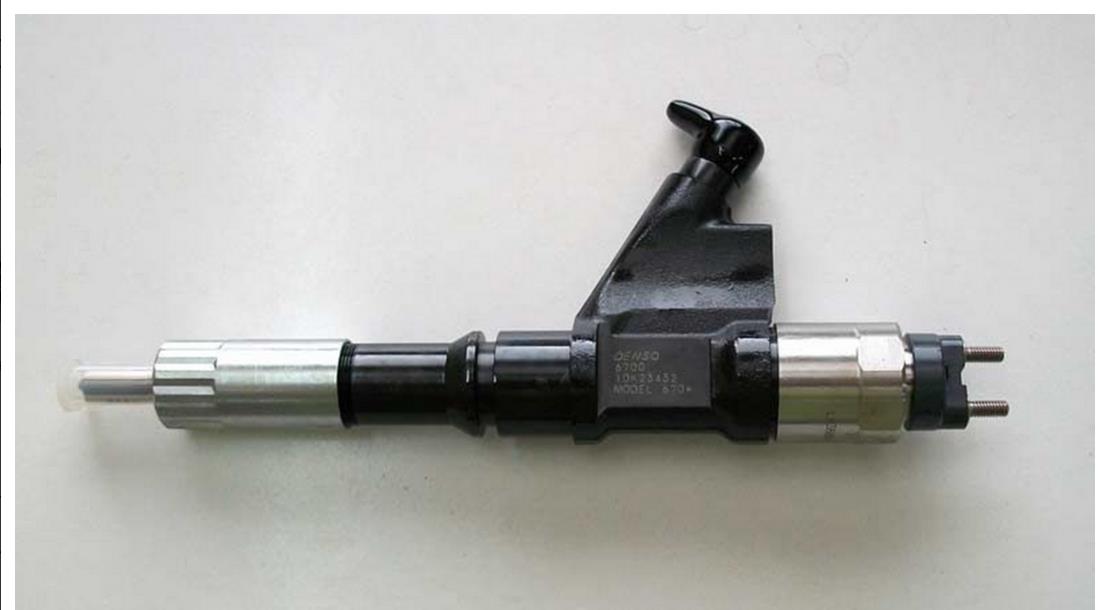 Форсунка Weichai WD615.96/WD615.95   R61540080017A/ DENSO095000-6700