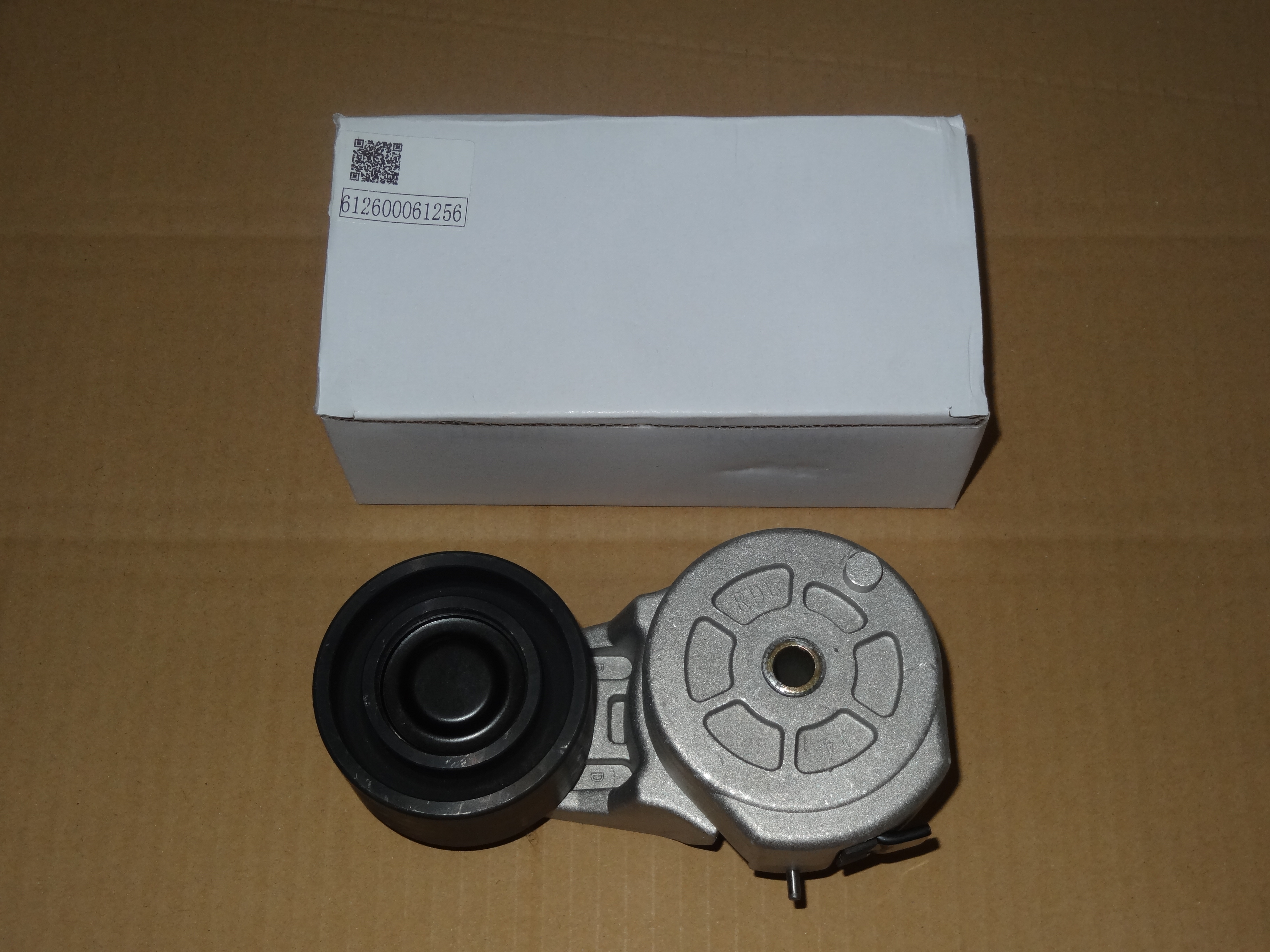 Ролик натяжной 612600061256