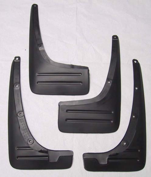 Брызговик передний правый Chery Tiggo, Vortex Tingo  T11-3102052