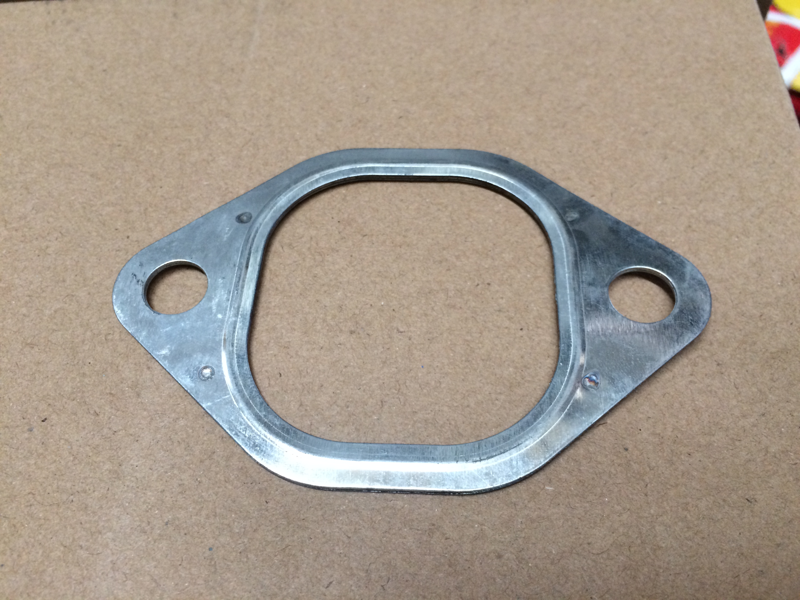 1008044-81D  Прокладка выпускного коллектора FAW J6 3310 8х4 Евро4