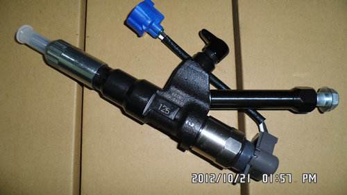 Форсунка Denso 095000-5213 / 095000-5215 Hino