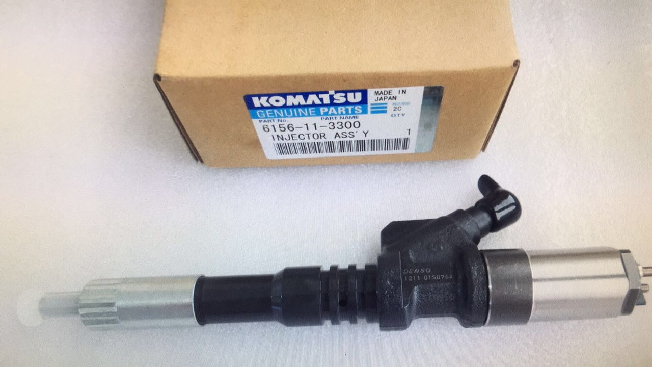 Форсунки ,Komatsu PC-400 ,6156-11-3300 /6156113300 ,  095000-1211