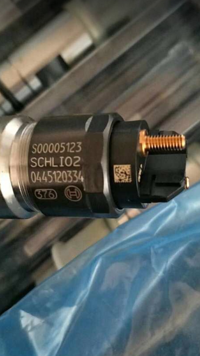 Топливная Форсунка Bosch  0445110334