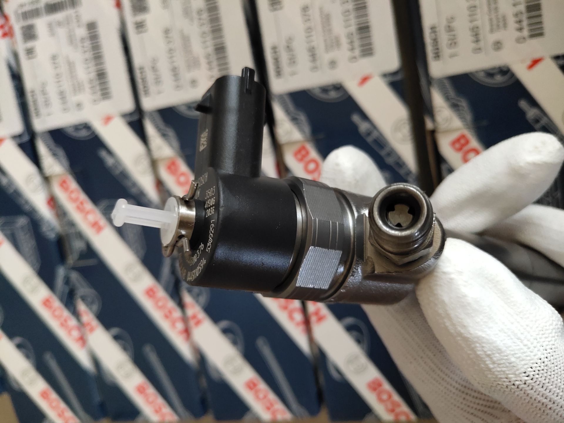 Форсунка Cummins ISF 2.8L 5258744 BOSCH 0445110376