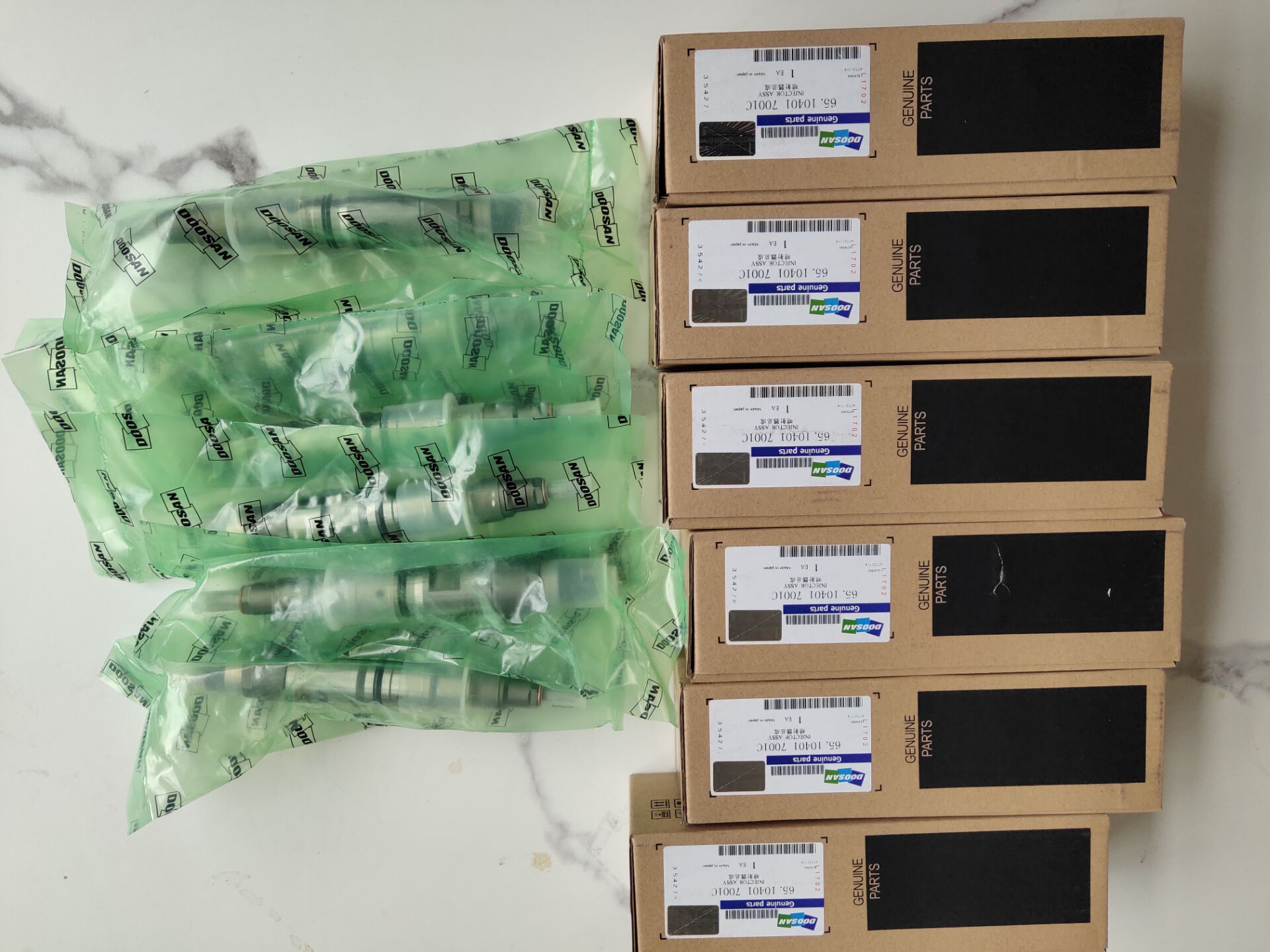 Форсунка Daewoo Doosan DL08 Bosch 0445120040 Doosan 65.10401-7001C, 65.10401-7001